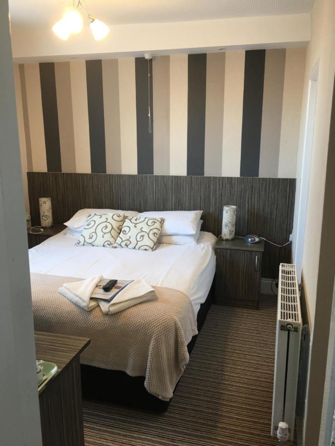 Glenheath Hotel Blackpool Eksteriør billede